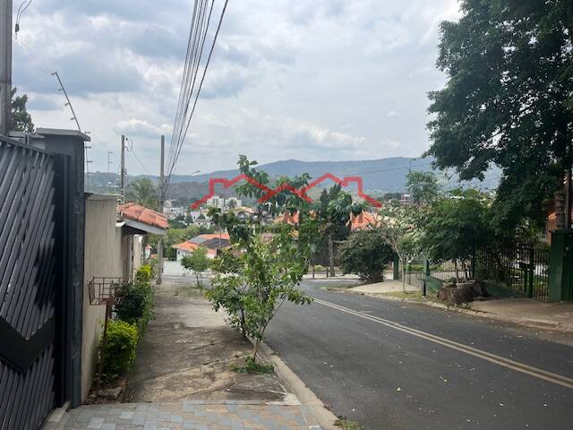 #1313 - Casa para Venda em Atibaia - SP